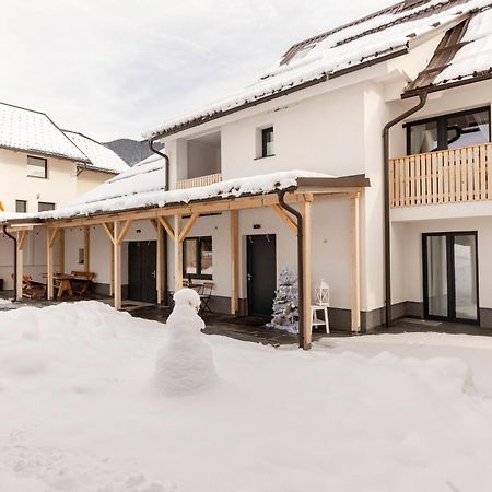 Deluxe Apartments 55 克拉尼斯卡戈拉 外观 照片