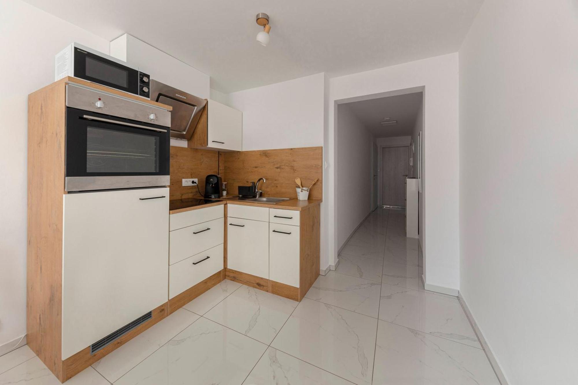 Deluxe Apartments 55 克拉尼斯卡戈拉 外观 照片